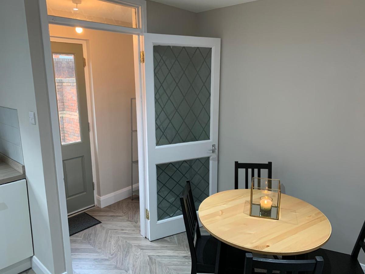Holiday home Break Plush Pad, Walking Distance To Centre *