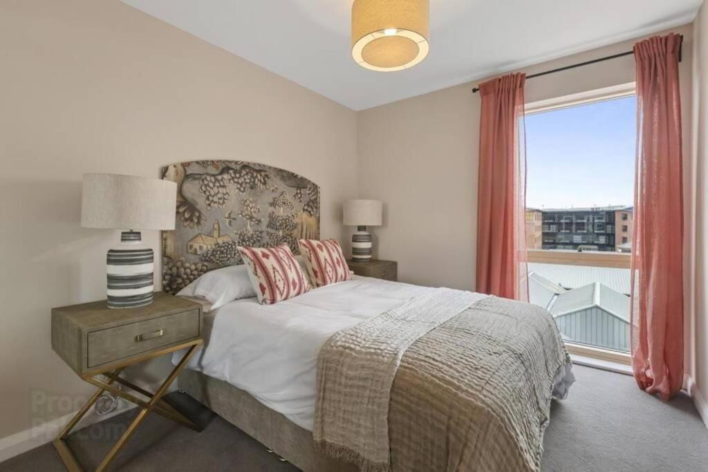 5* Luxury, Centre, Brand New Development Apartment *