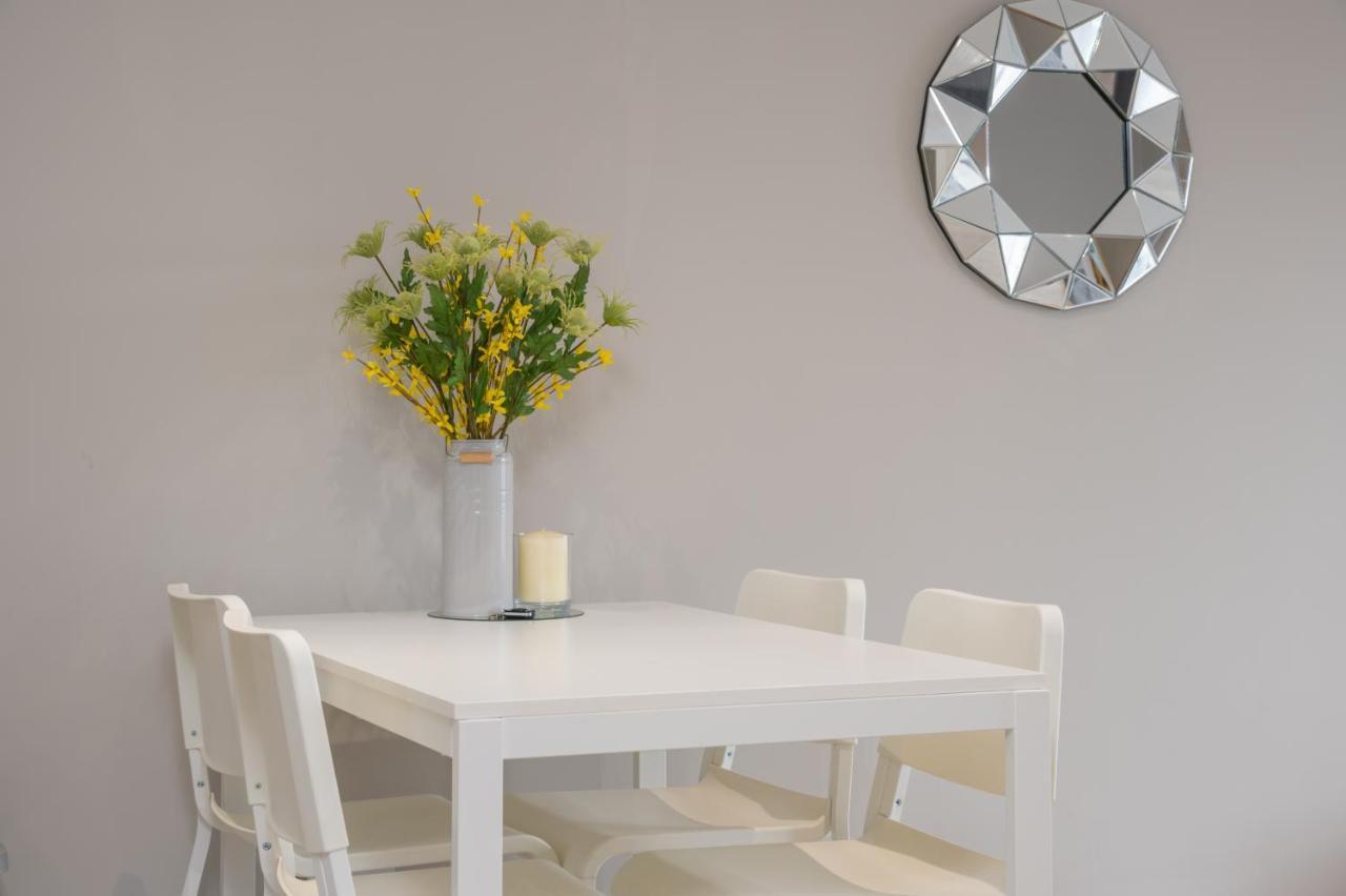 Apartment Central Belfast Apartments: Citygate