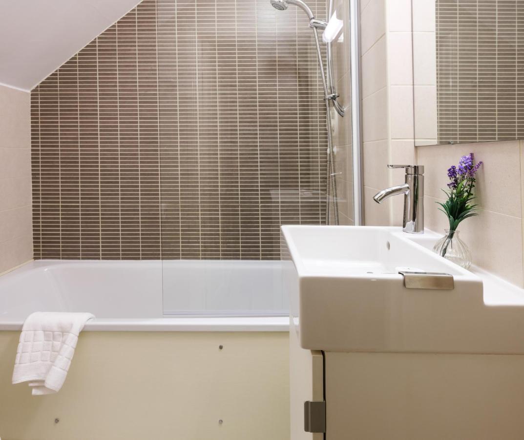 Ravenhill House 4* Belfast