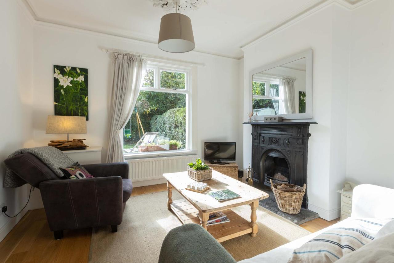 Beersbridge Cottage Near Titanic Centre & Airport Belfast