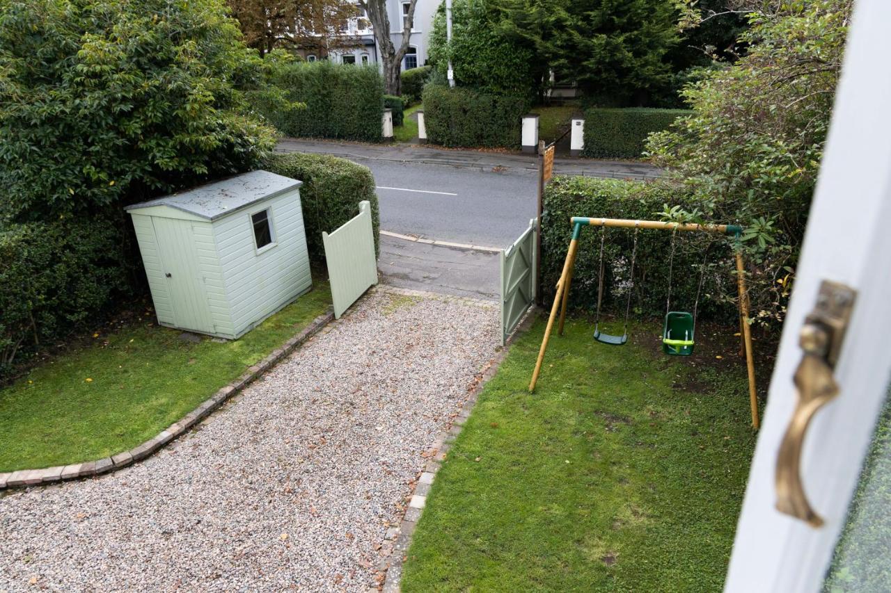 Holiday home Beersbridge Cottage Near Titanic Centre & Airport *