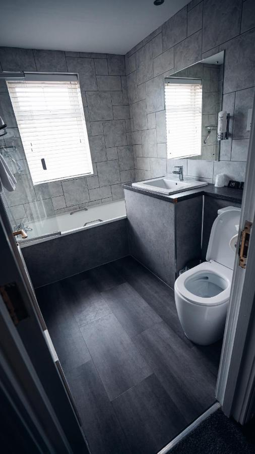 Beechlawn Hotel 3*