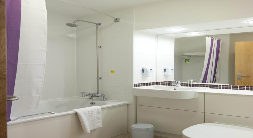 Hotel Premier Centre - Cathedral Quarter 3*
