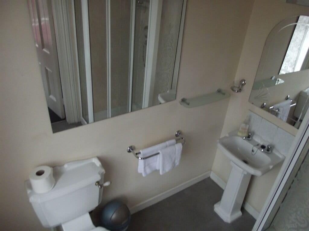 Seasons Guest house Belfast