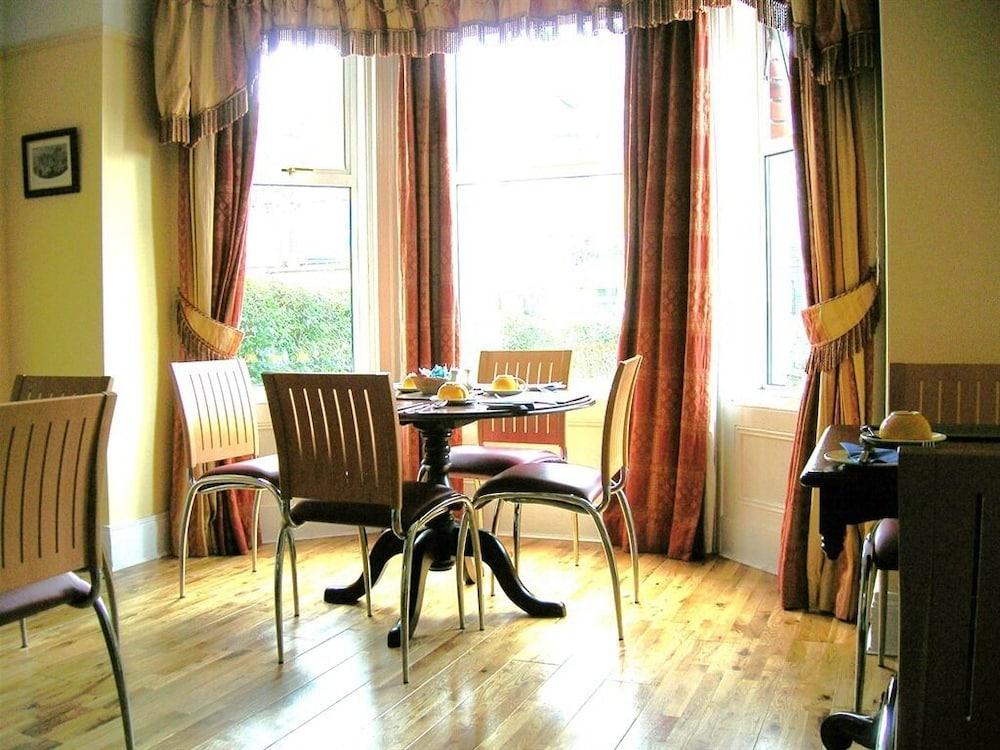 Seasons Guest house Belfast