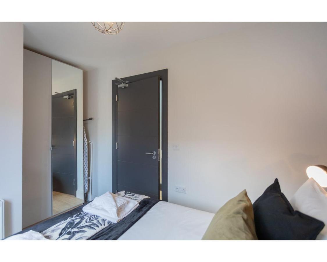 Camden Street Apartment