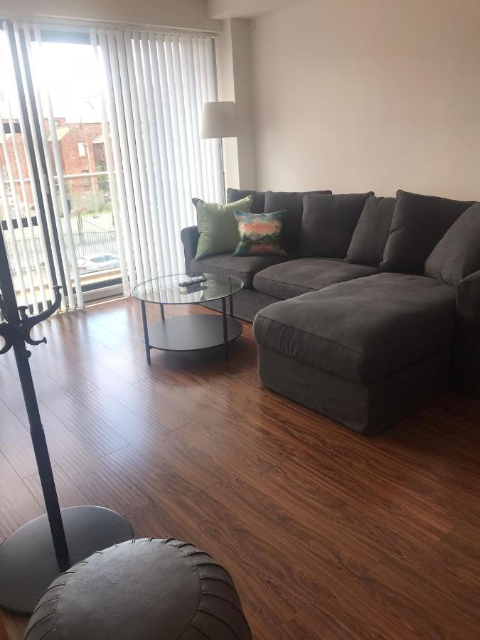 Victoria Place Apartment *
