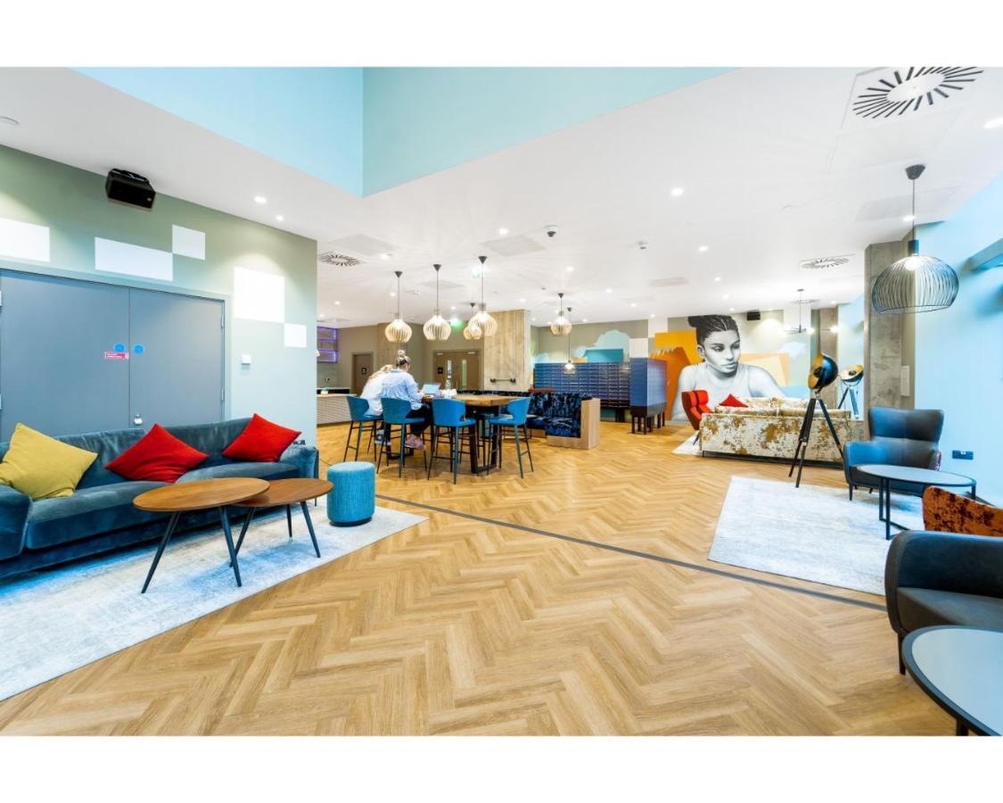 Apartment Central Belfast Apartments - Students Only - Id Required Belfast