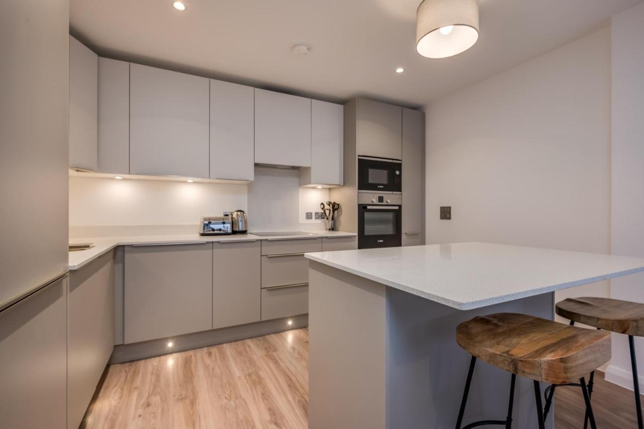 Premium Corporate & Family-friendly In Apartment