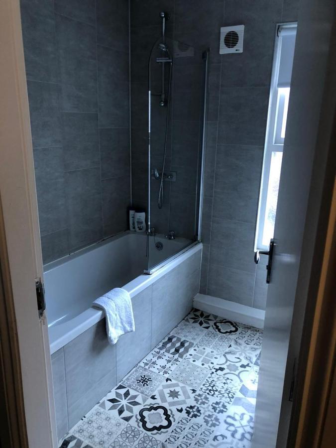 Beautiful Historic 1870 Fully Renovated & Modernised Belfast
