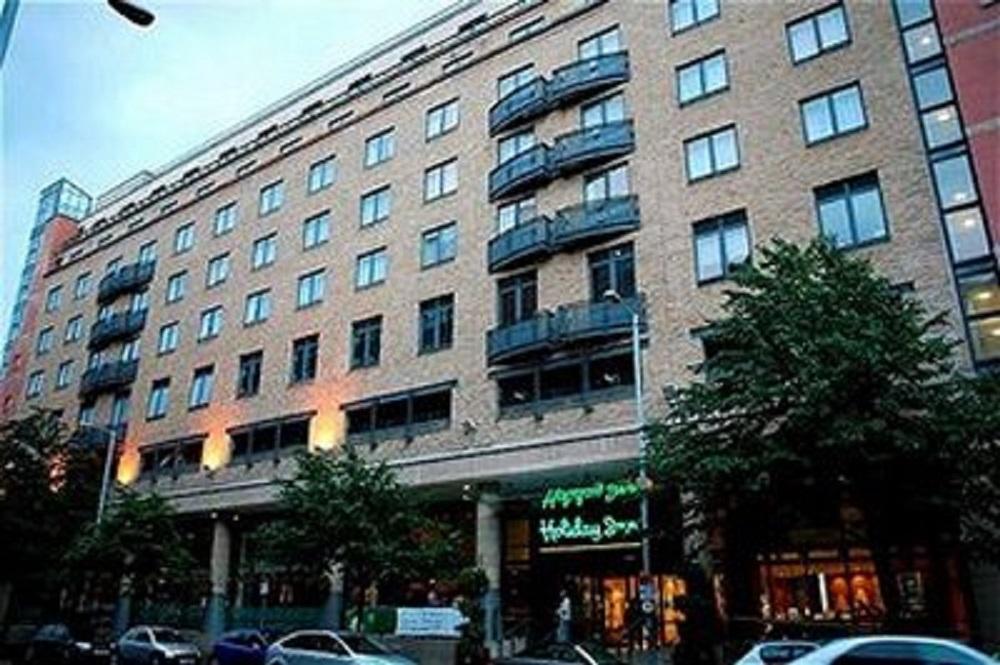 Clayton Hotel 4*
