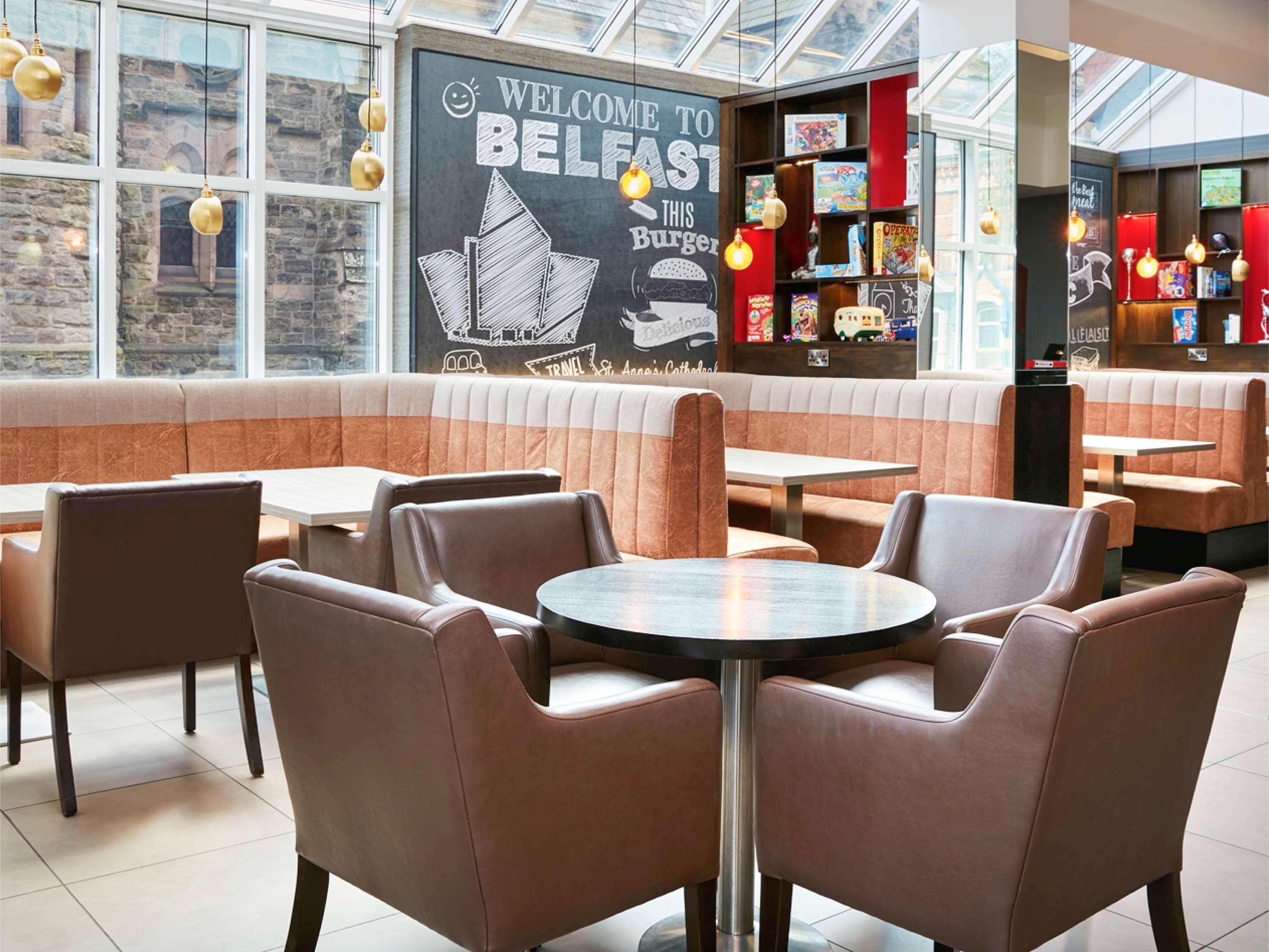 Hotel Ibis Queens Quarter Belfast