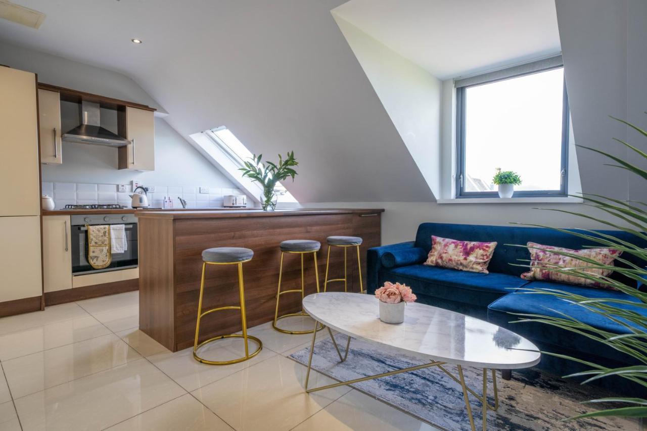 Apartment Three Bed Sleeps 5 In Botanic