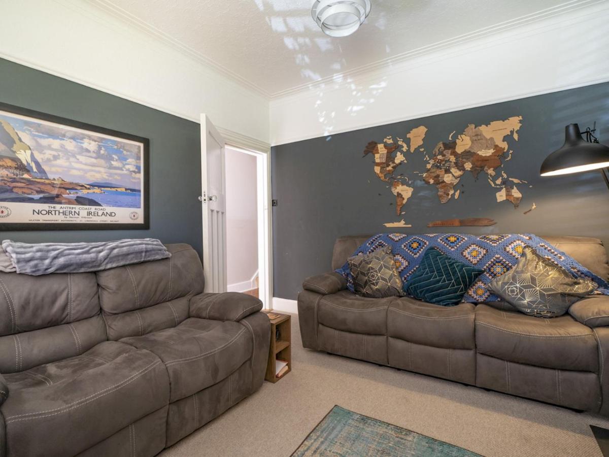 Pass The Keys Wonderful 3br Townhouse Top Location Cafes *