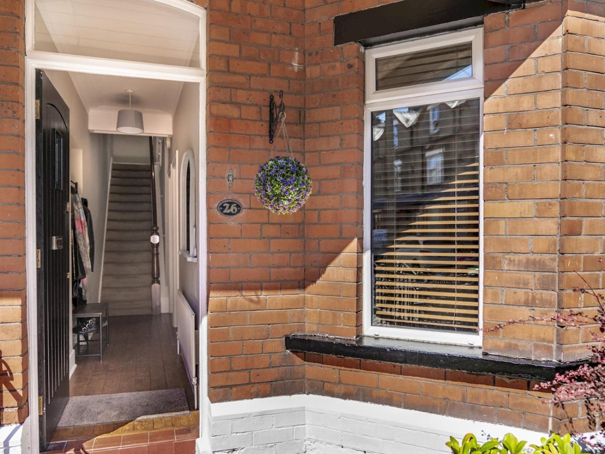 Pass The Keys Wonderful 3br Townhouse Top Location Cafes * Belfast