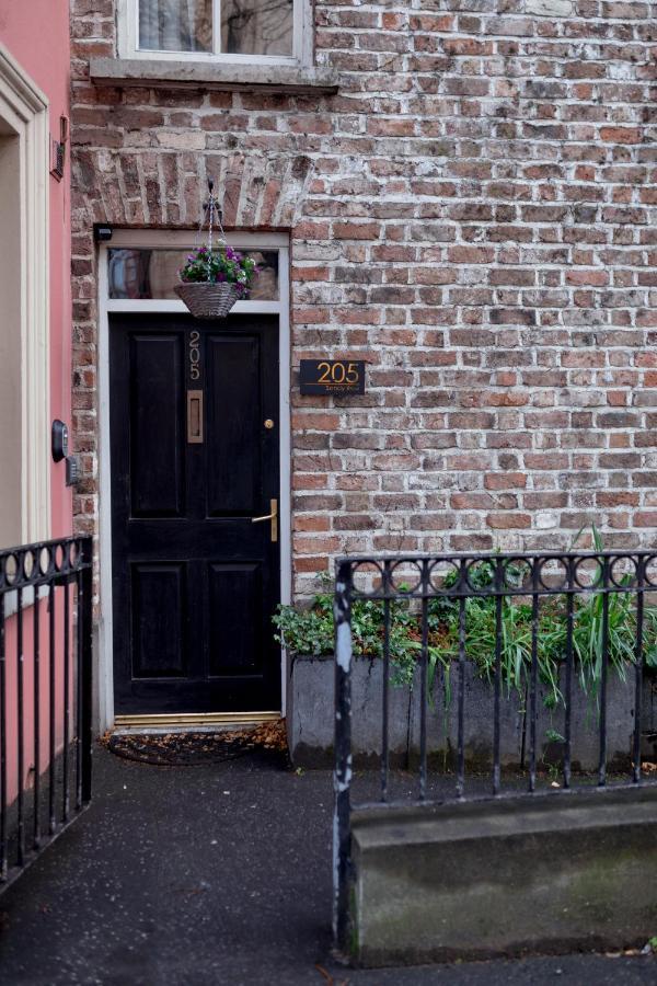 Self Catering 3 Bedroom Town House *