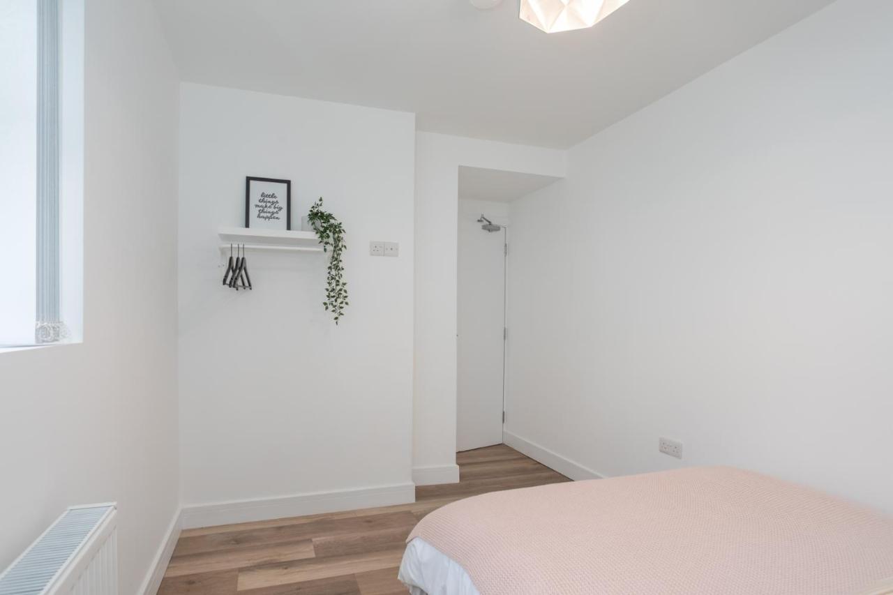 Avenue Apartment