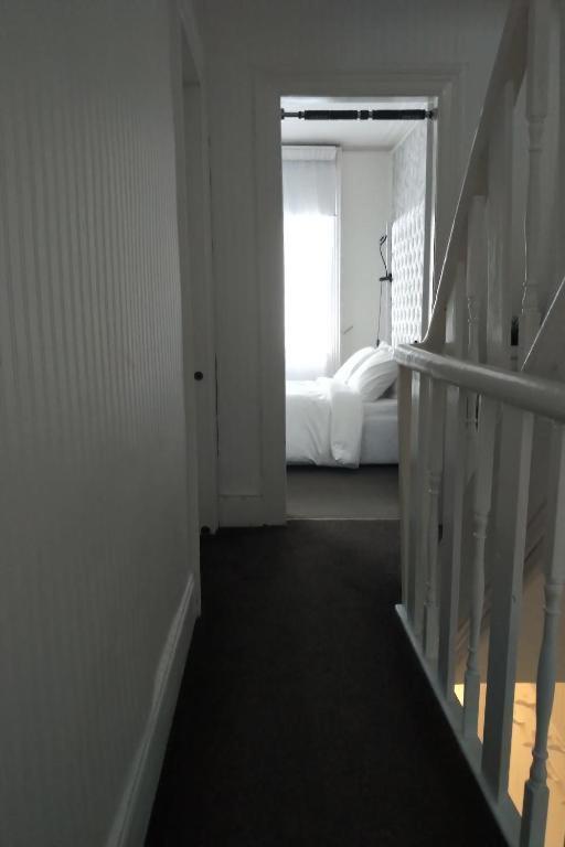 Aunty Katie's House, Ni Tourist Board Certified With Free Continental Breakfast *