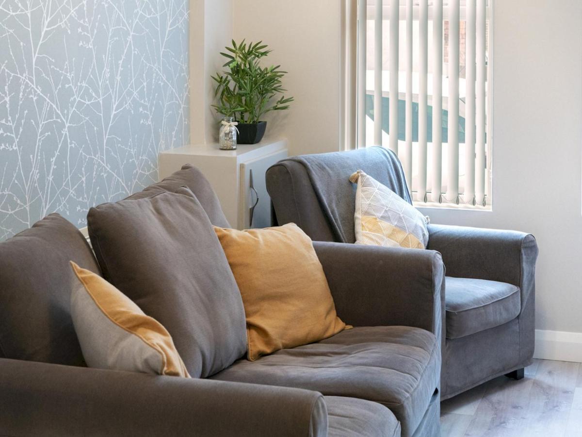 Holiday home Pass The Keys Lovely 2br Terrace House Ormeau Park Area