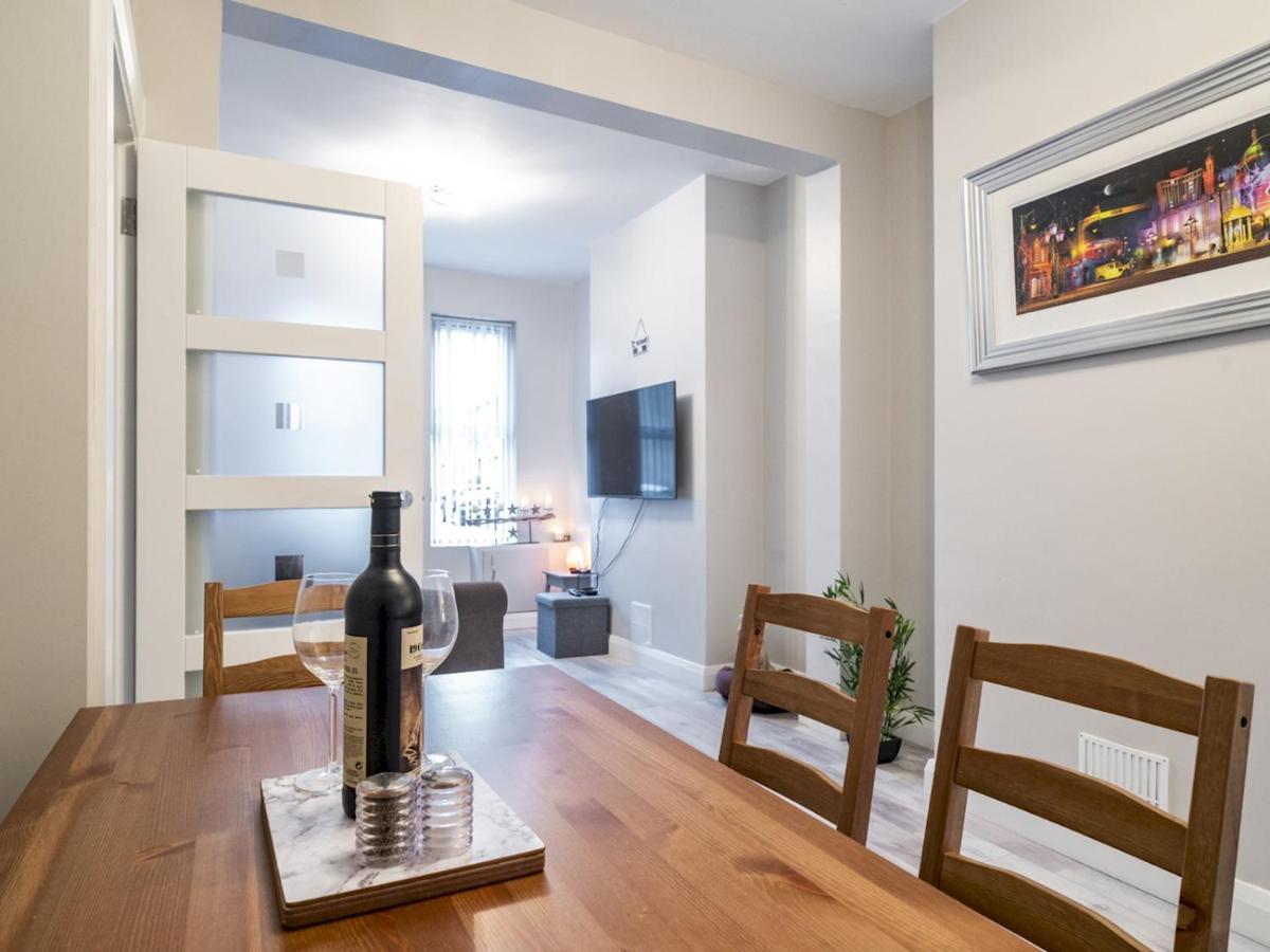 Pass The Keys Lovely 2br Terrace House Ormeau Park Area Belfast