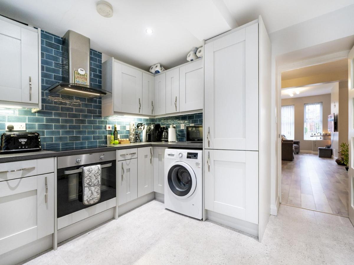 Holiday home Pass The Keys Lovely 2br Terrace House Ormeau Park Area Belfast
