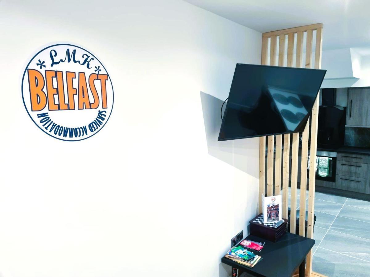 Lmk, Spacious 1 Bedroom Ground Floor Apartment, Ev Charger, Free Parking Wi-fi, Great Location Apartment Belfast