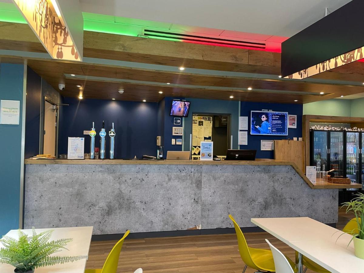 Hotel Ibis Budget Belfast City Centre 3*