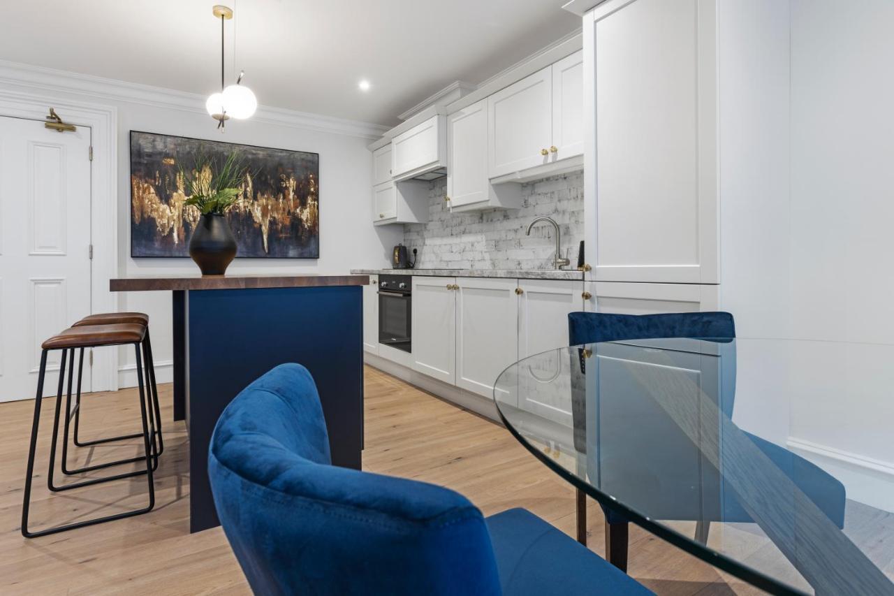 Apartment Wilton House