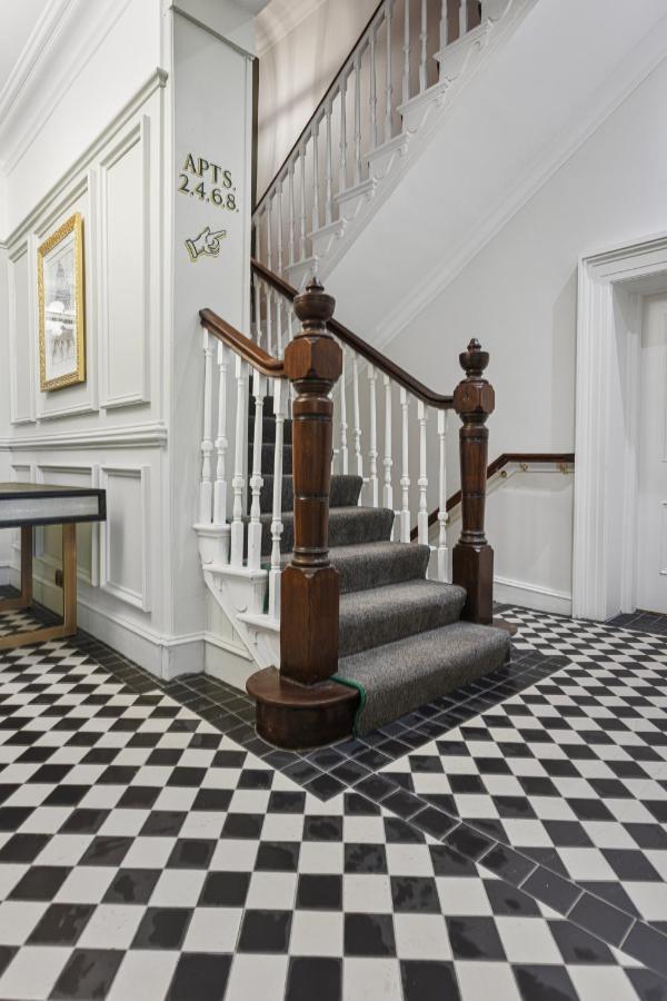 Wilton House Apartment *