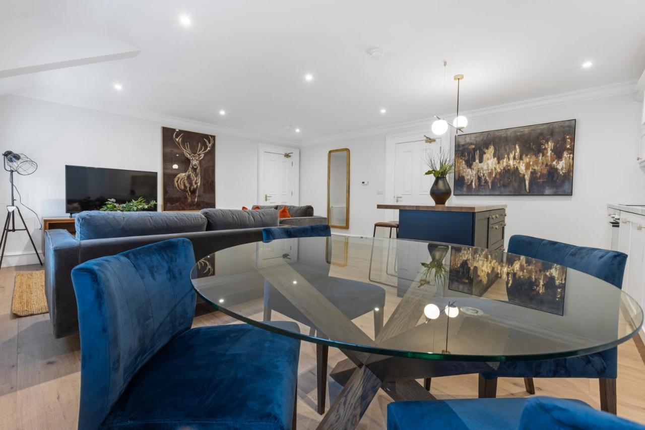 Wilton House Apartment *