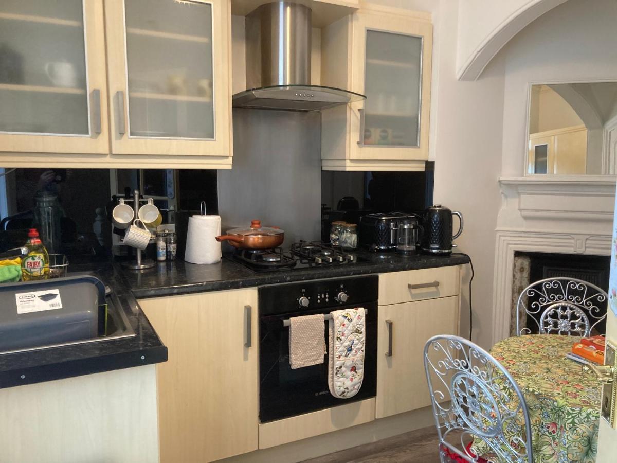 Mountroyal Victorian Self Catering Apartment 2 Belfast