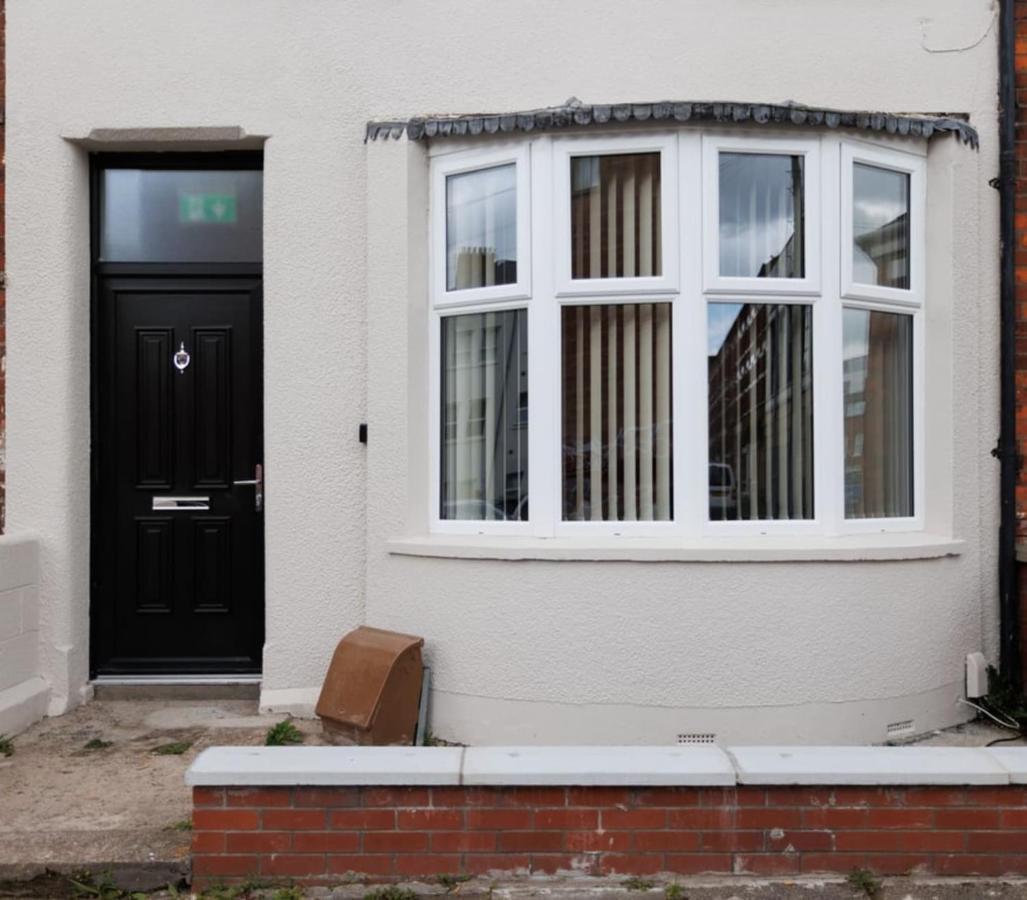 Luxury Studio In The Sleeps 2 *