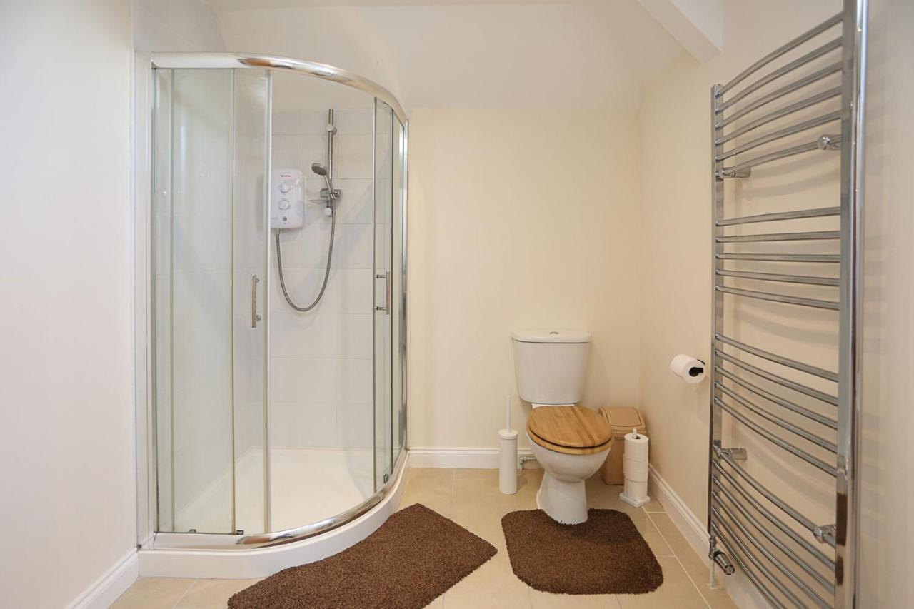 3bed/2bath Duplex - Pure Bliss Apartment
