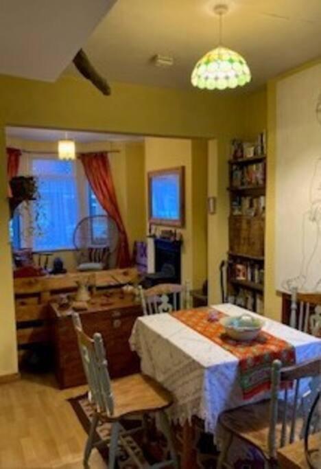 Holiday home Unique Bohemian Artist Townhouse