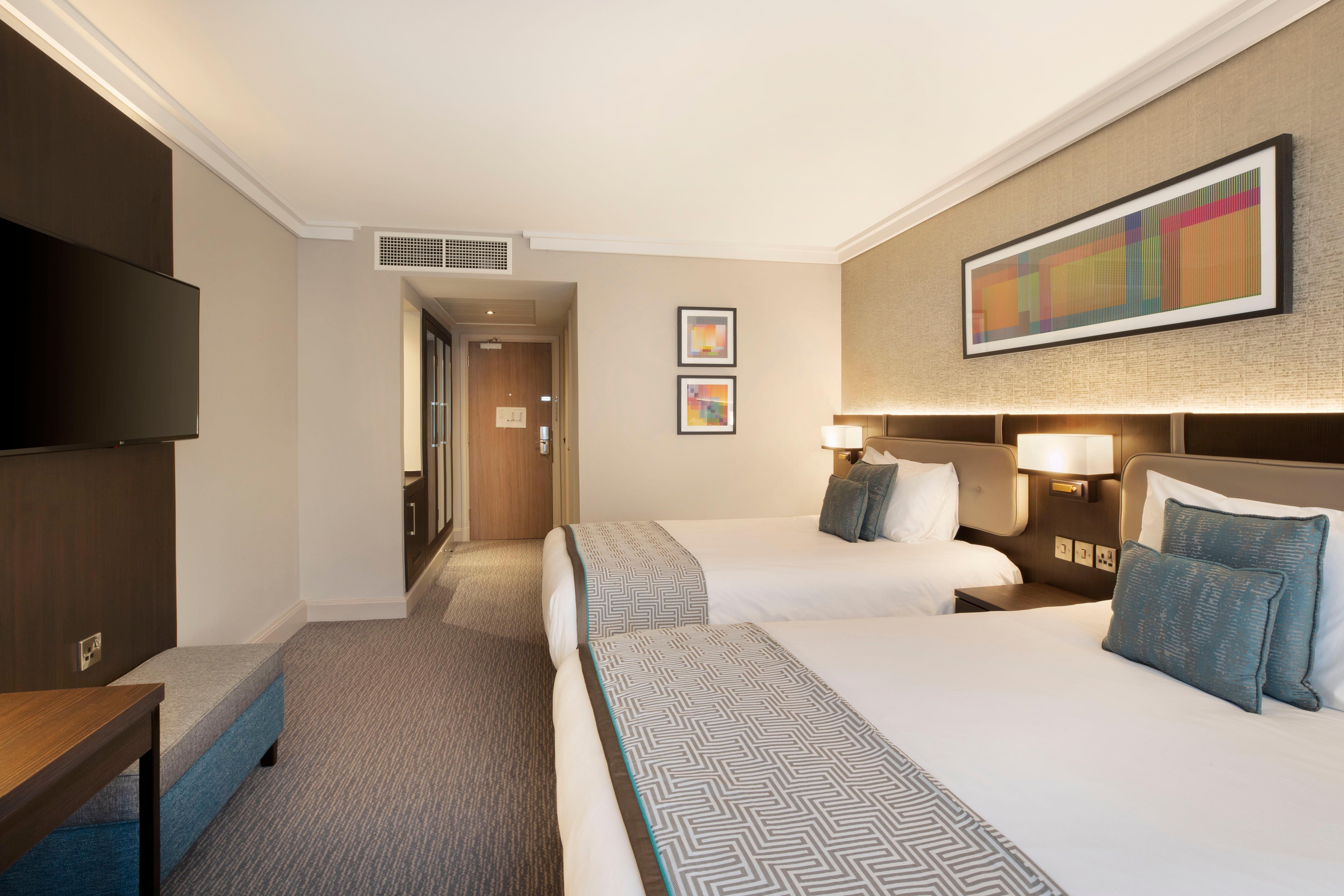 Crowne Plaza - By Ihg Hotel