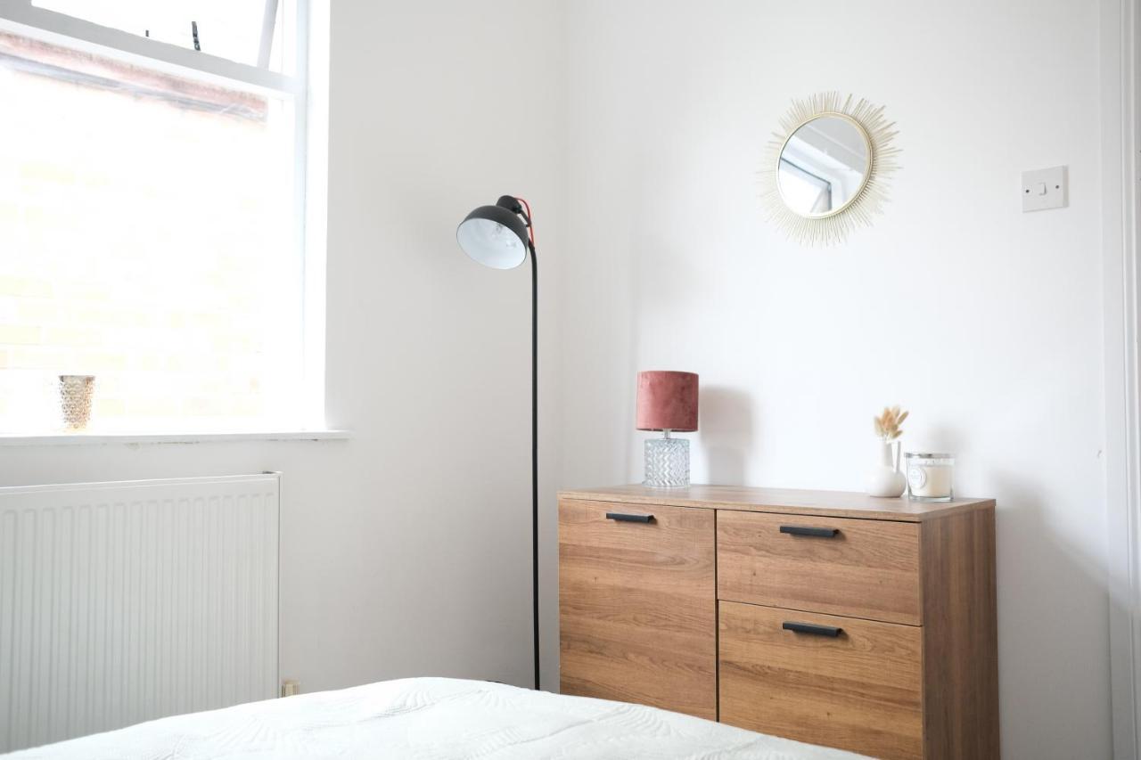 Eia Street Apartment