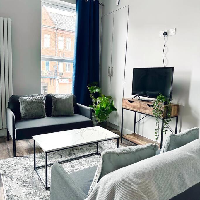 Stylish 2 Bedroom * Belfast