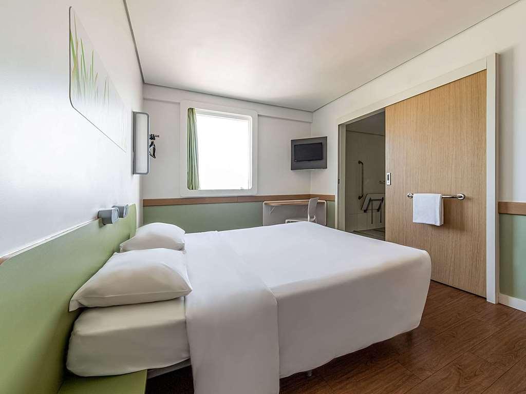 Hotel Ibis Budget Belfast City Centre
