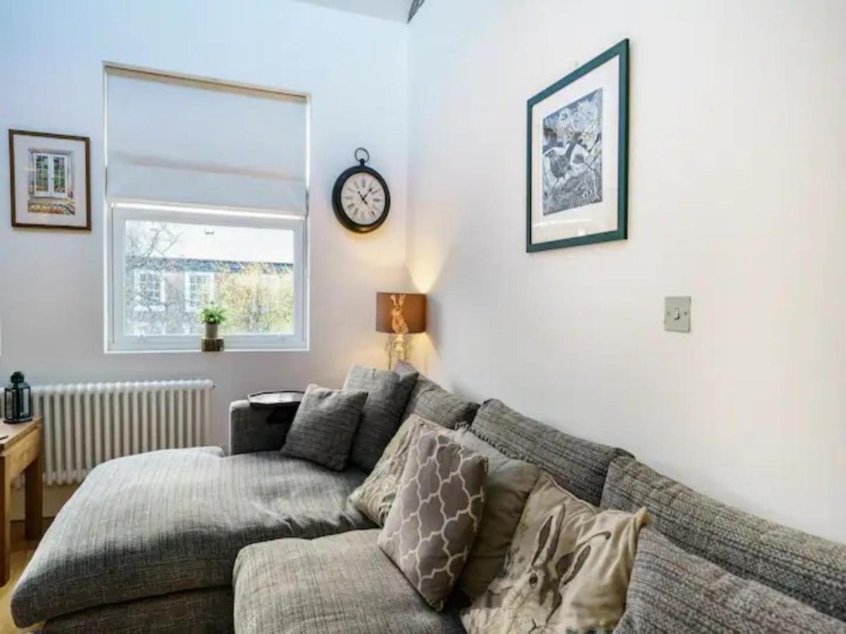 Pass The Keys One Of A Kind Private Rooftop Garden Queens Uni Apartment Belfast