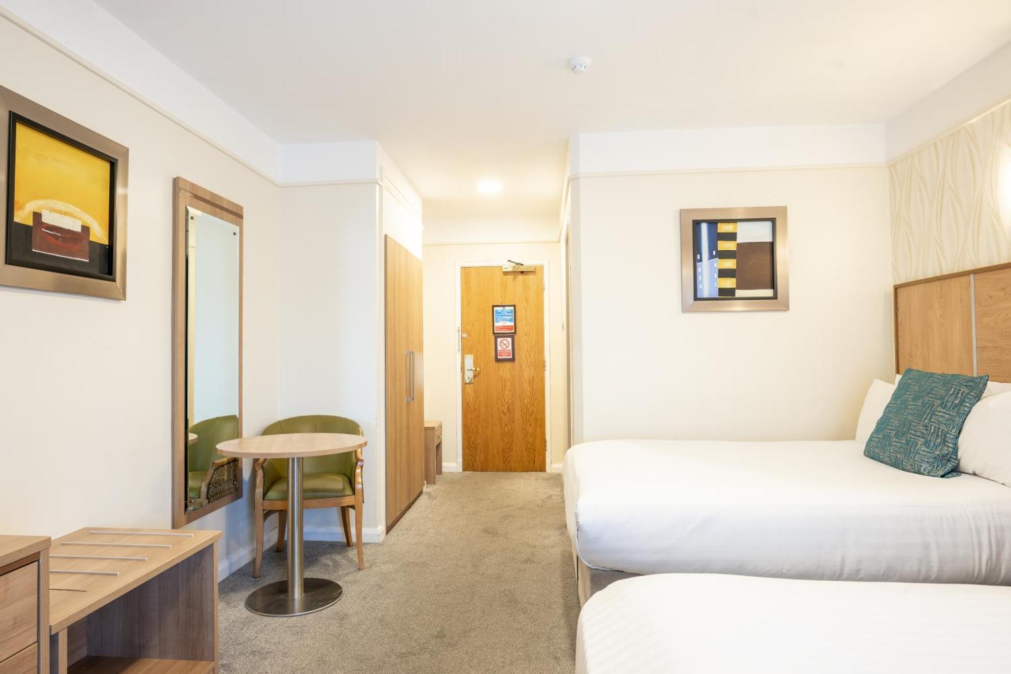 Balmoral Hotel, 3* Belfast