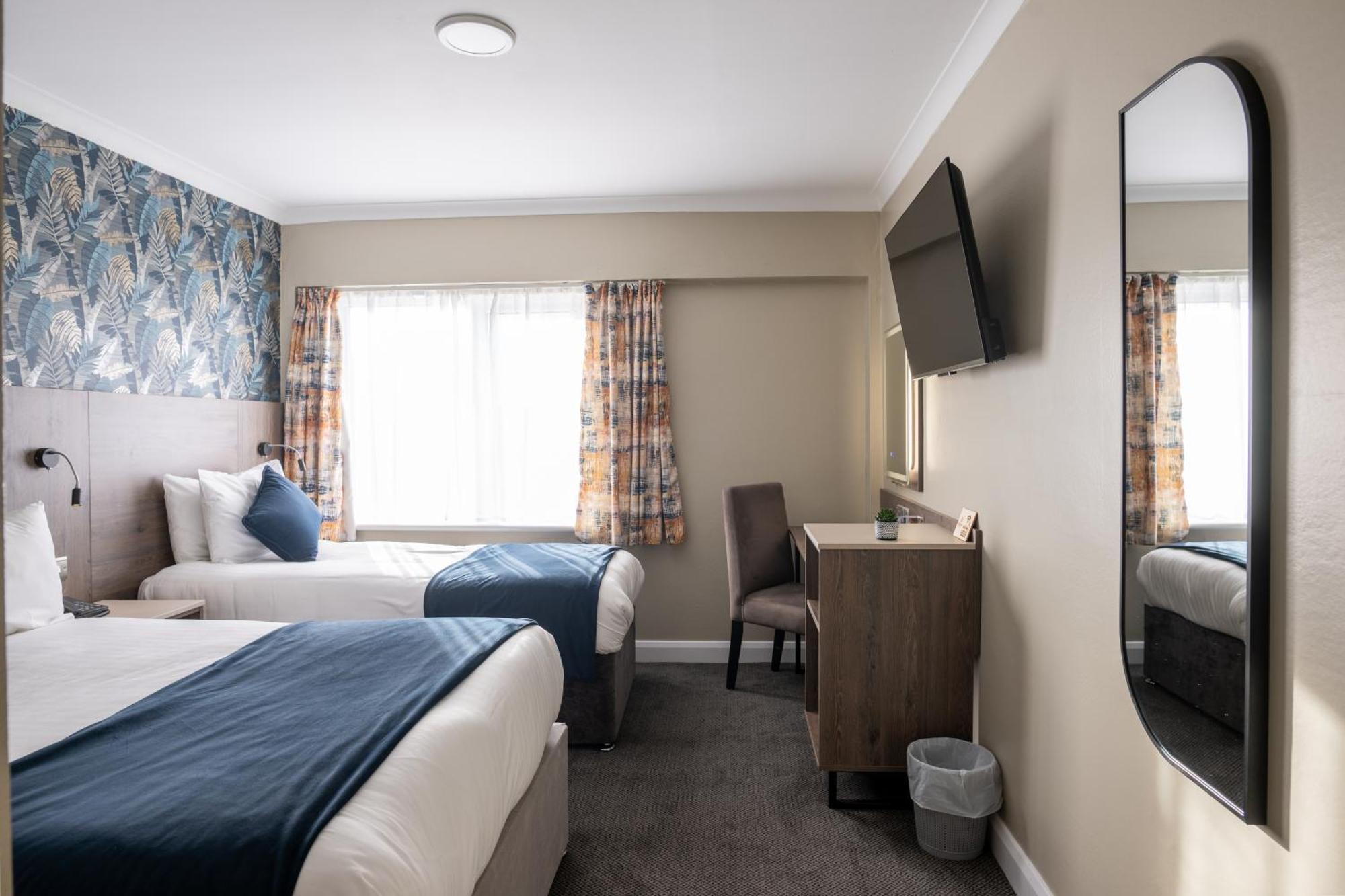 Balmoral Hotel, 3* Belfast