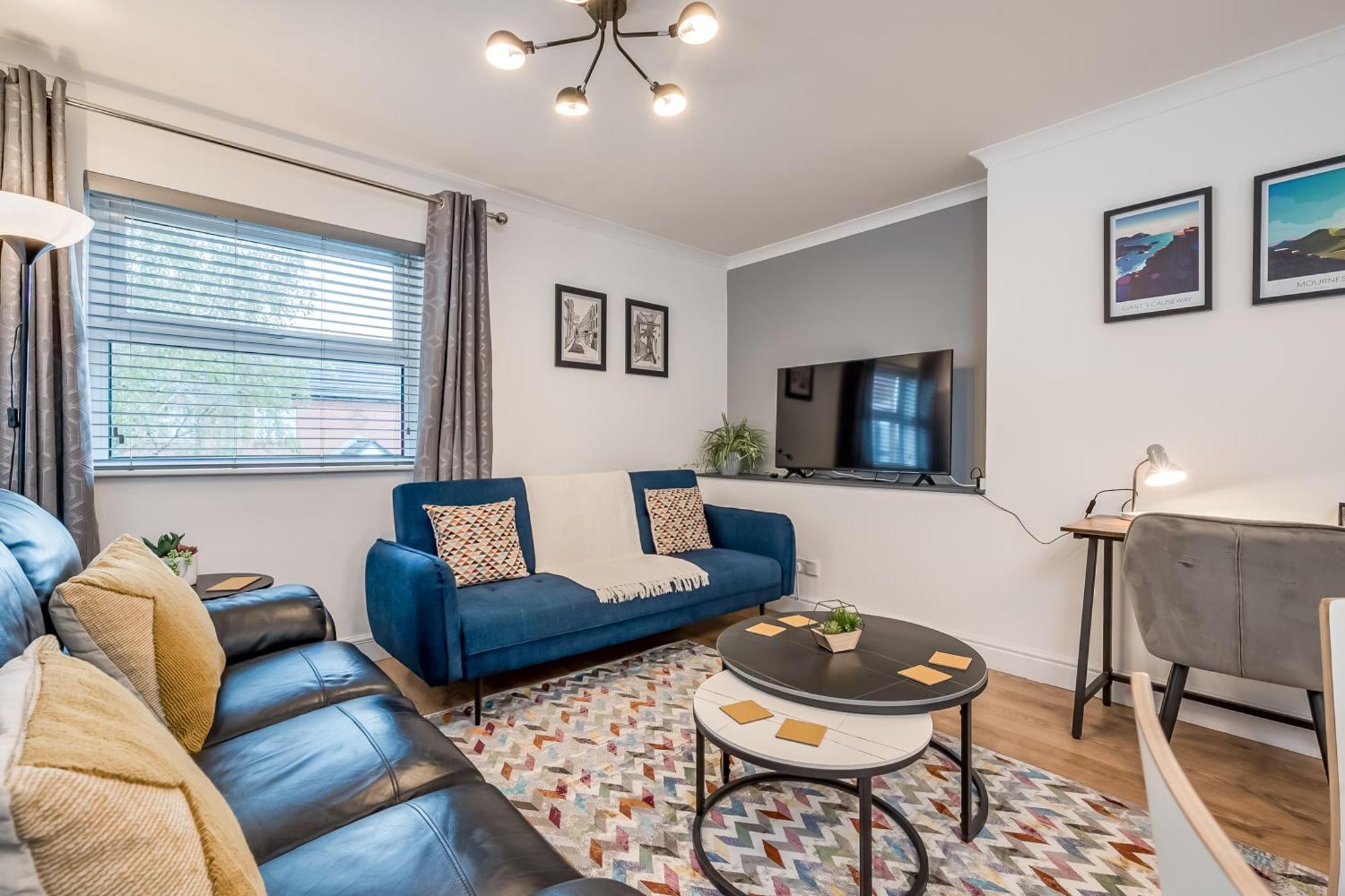 Staybynumbers - Centre & Allocated Parking Belfast