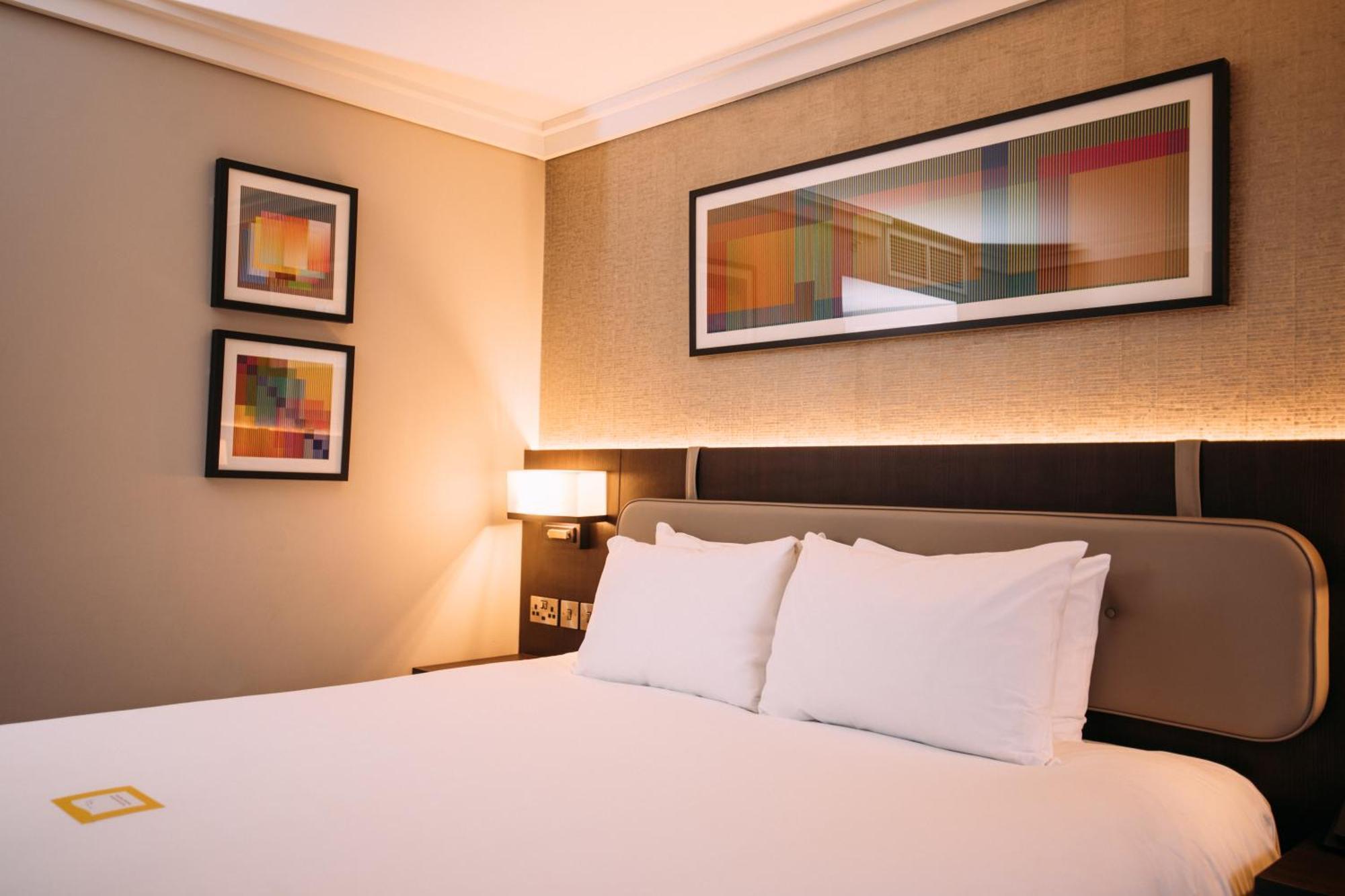 Crowne Plaza - By Ihg