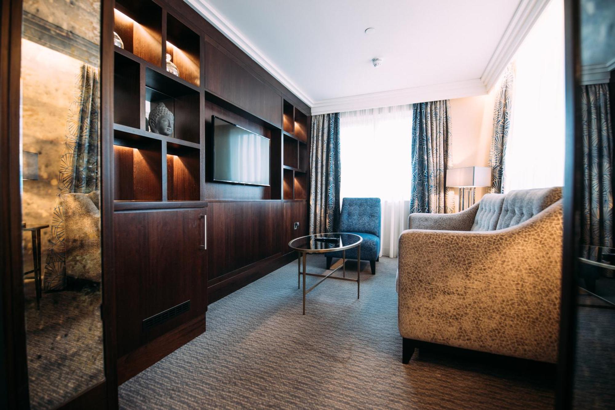 Crowne Plaza - By Ihg