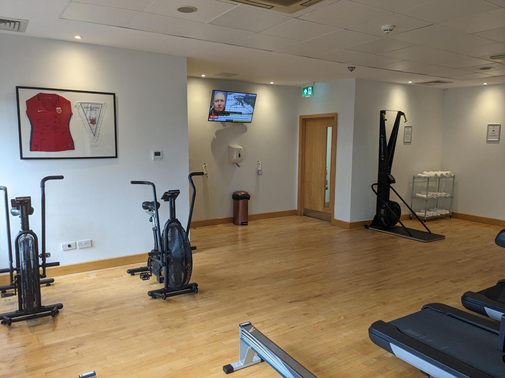 Clayton Hotel 4*