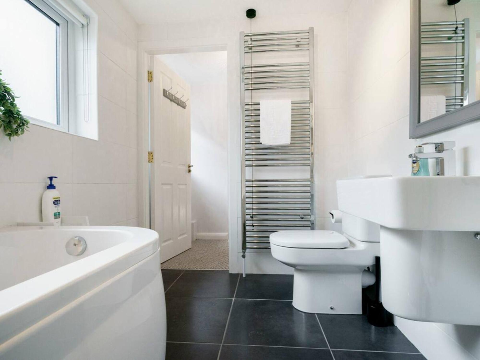 Holiday home Pass The Keys Belmont Bolthole 2 Bed Bars And Eateries Abound *