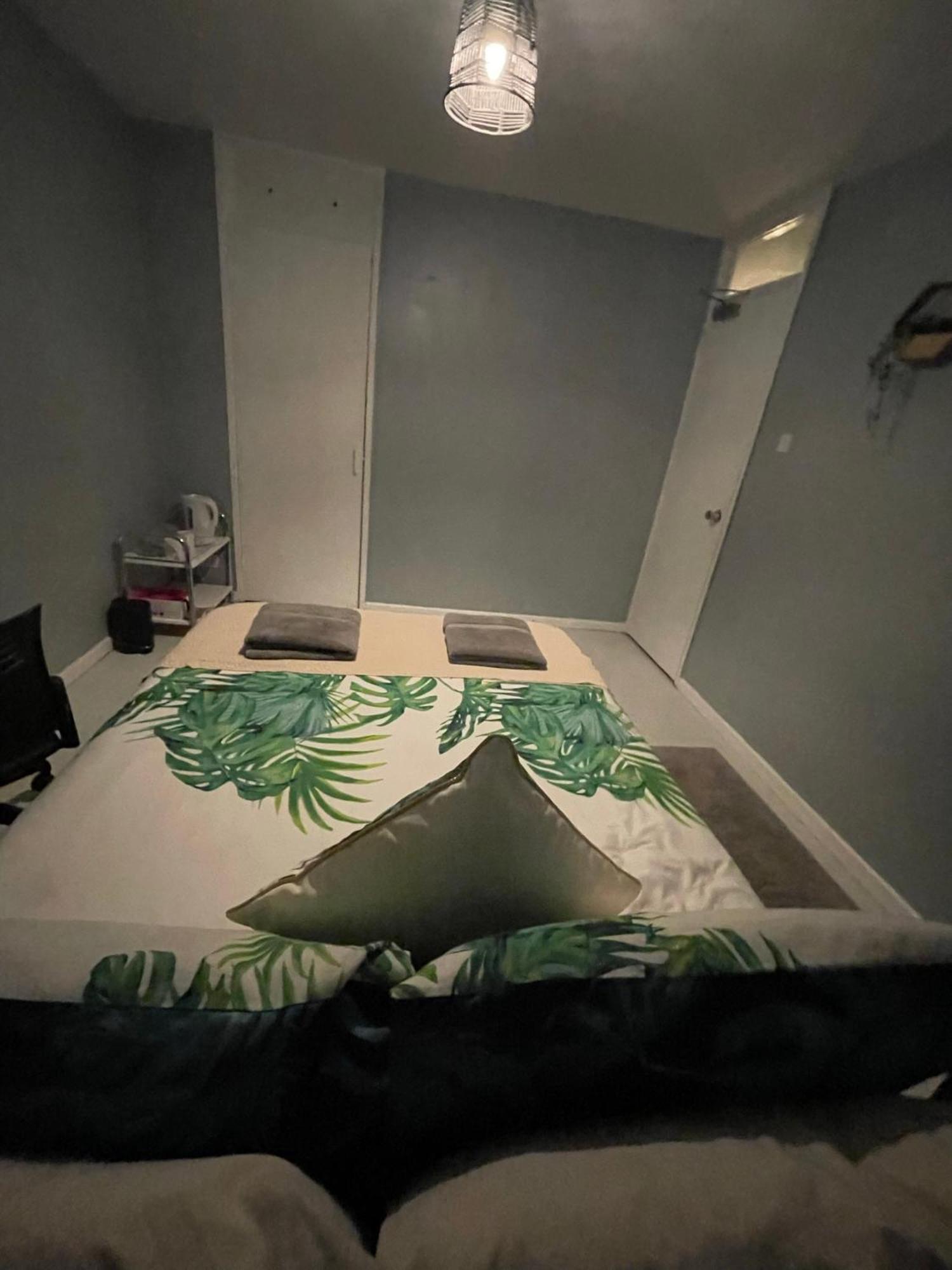 Homestay House Near To Castlecourt Shopping Belfast
