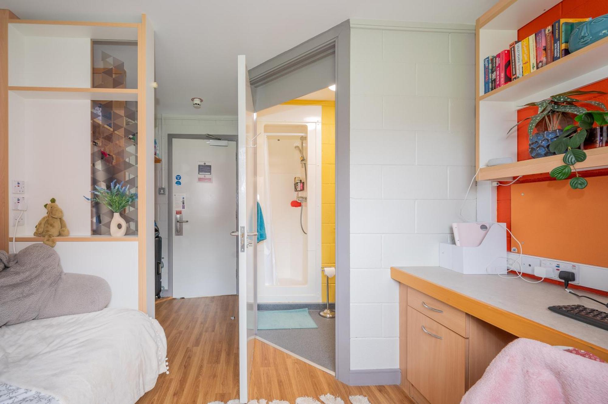 Apartment Queens's Elms Bt9 *