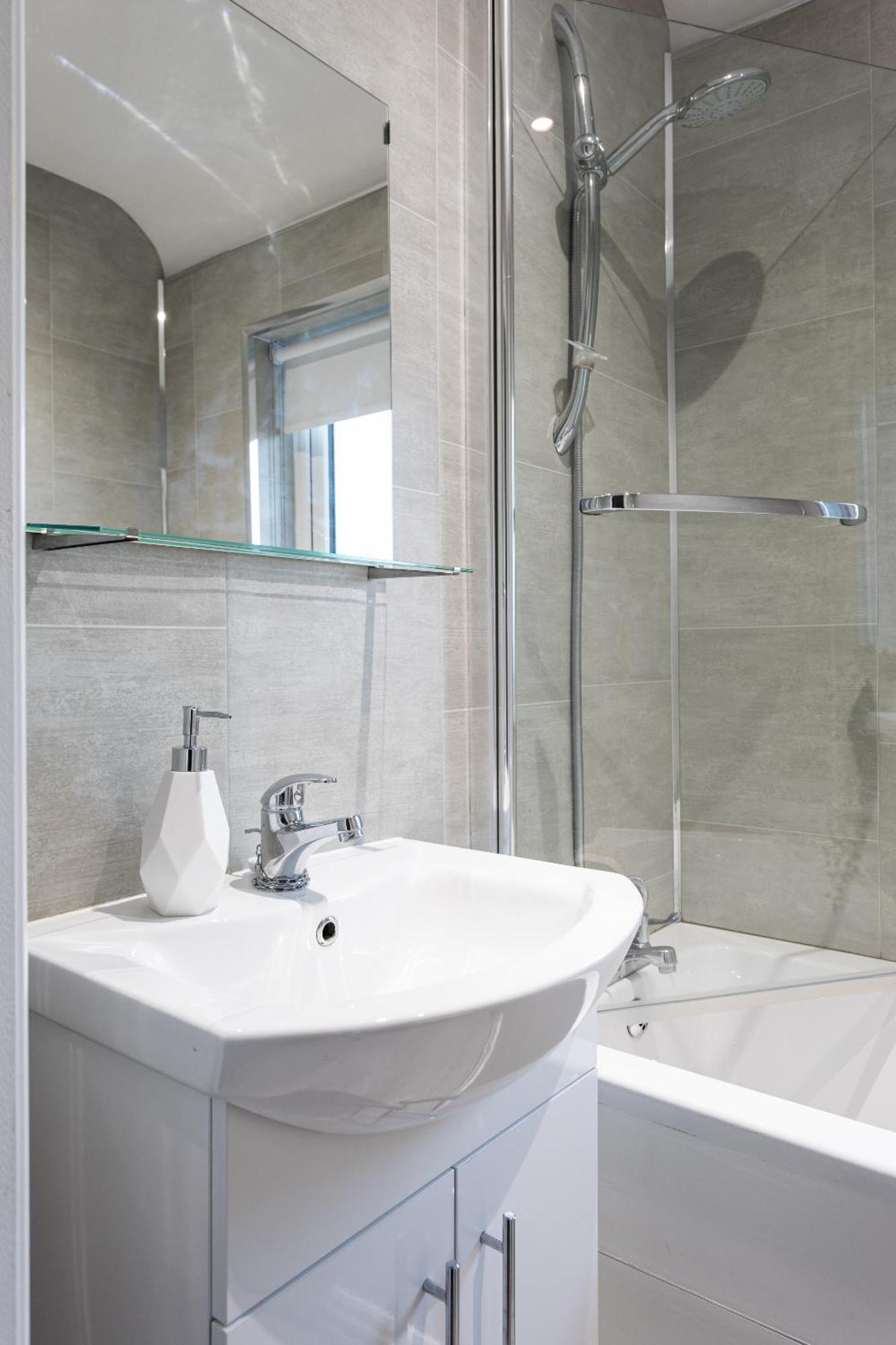 Fully Refurbished North 2 Holiday home Belfast
